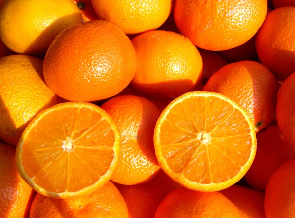 buah pasca keguguran, pemulihan setelah keguguran, makanan sehat ibu pasca keguguran, kurma untuk pemulihan, nanas setelah keguguran, jeruk vitamin C, pepaya pencernaan sehat, makanan untuk ibu keguguran.